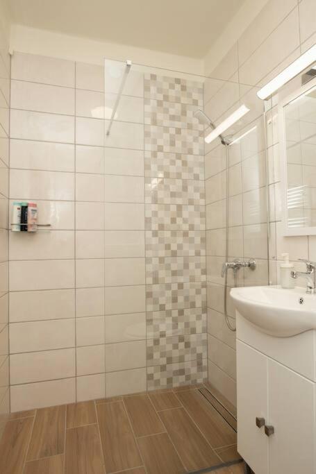 Petofi Family Apartman 데브레첸 외부 사진
